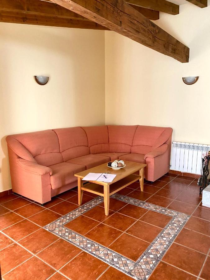 Apartamentos Rurales Los Nogales Cosgaya Eksteriør bilde