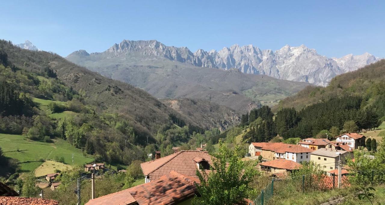 Apartamentos Rurales Los Nogales Cosgaya Eksteriør bilde